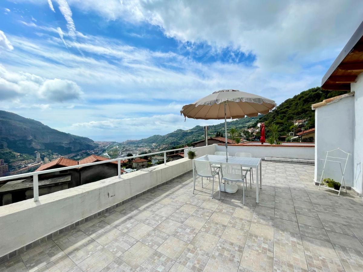 Ferienwohnung La Terrazza Di Seglia Ventimiglia Exterior foto